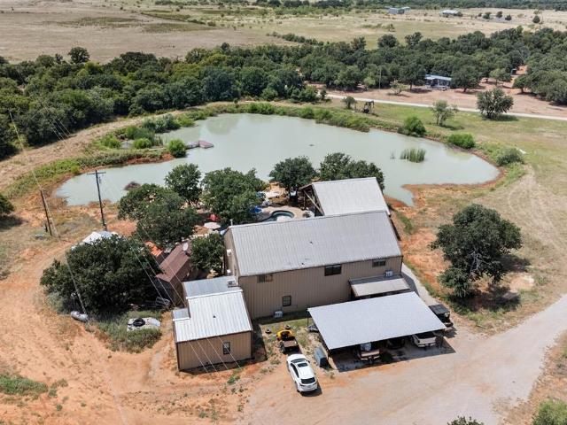 House for sale in De Young, Texas