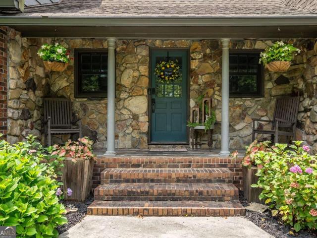 House for sale in Summerville, Georgia