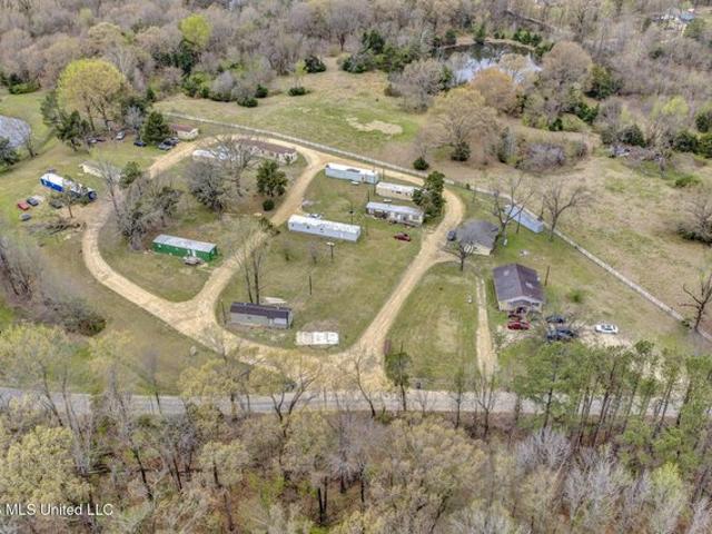 House for sale in Batesville, Mississippi