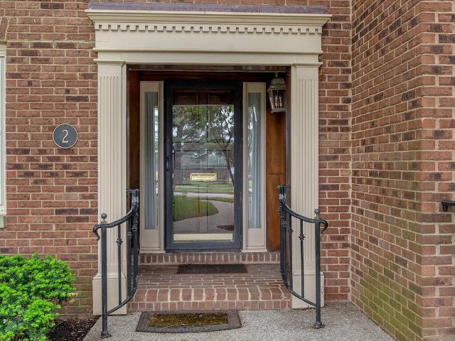 Townhouse for sale in Lexington
