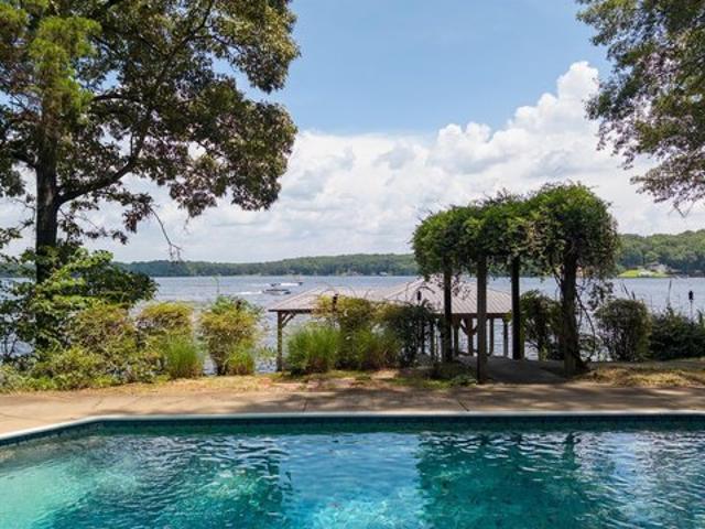 House for sale in Cropwell, Alabama