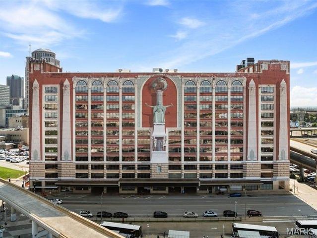 Condo for sale in Saint Louis, Missouri