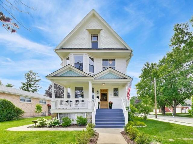 House for sale in Maywood, Illinois
