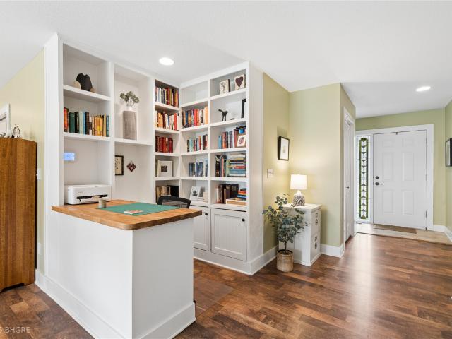 Condo for sale in Indianola, Iowa