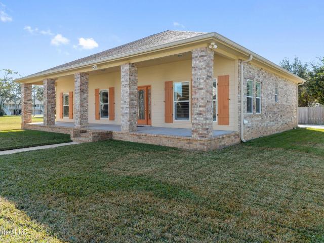 House for sale in Long Beach, Mississippi