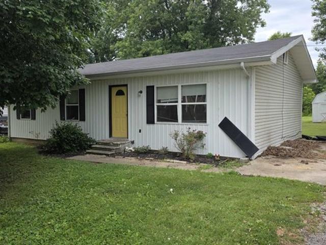 House for sale in Morganfield, Kentucky