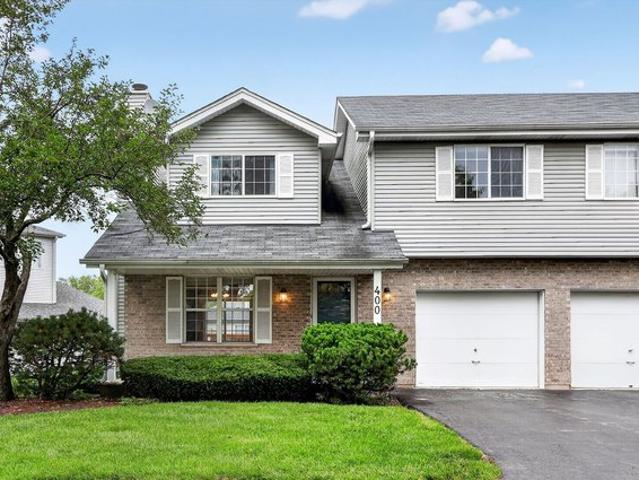 Townhouse for sale in Aurora, Illinois