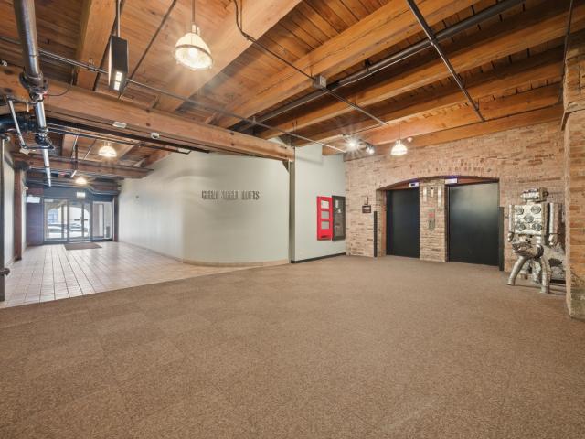 Condo for sale in Chicago Park, Illinois