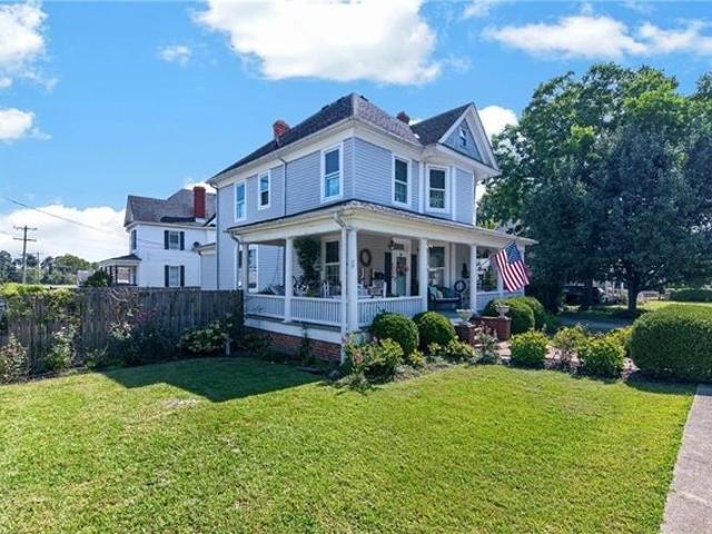 House for sale in Franklin, Virginia