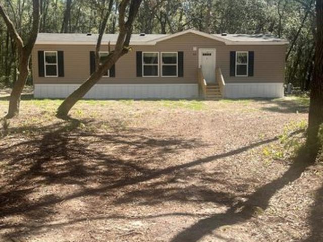 House for sale in Florahome, Florida