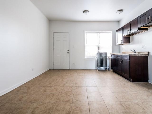 Apartment for rent in Chicago Park, Illinois