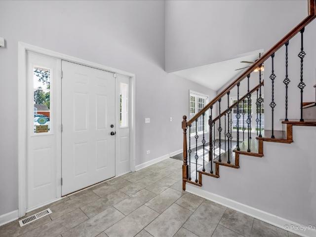 House for sale in Wood Dale, Illinois