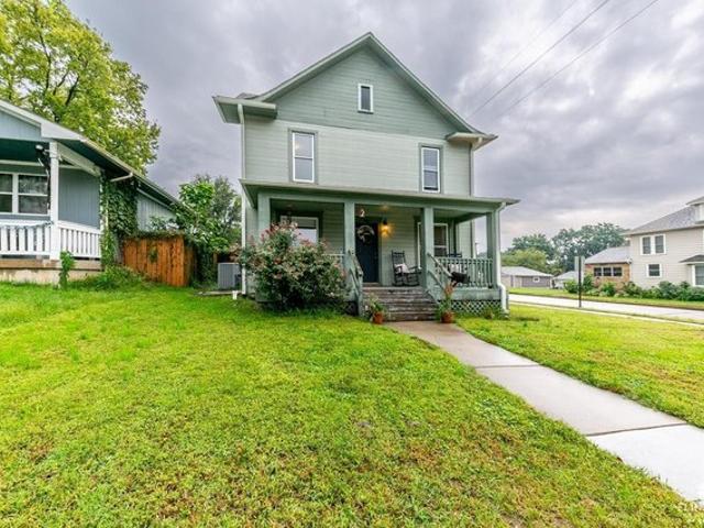 House for sale in Wamego, Pottawatomie County