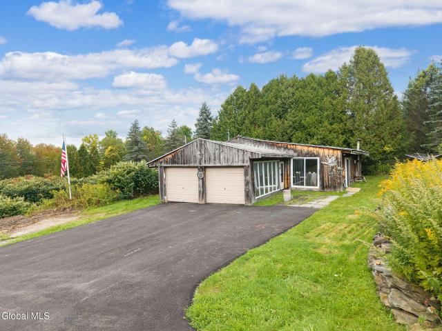 House for sale in Charlotteville, Town of Summit