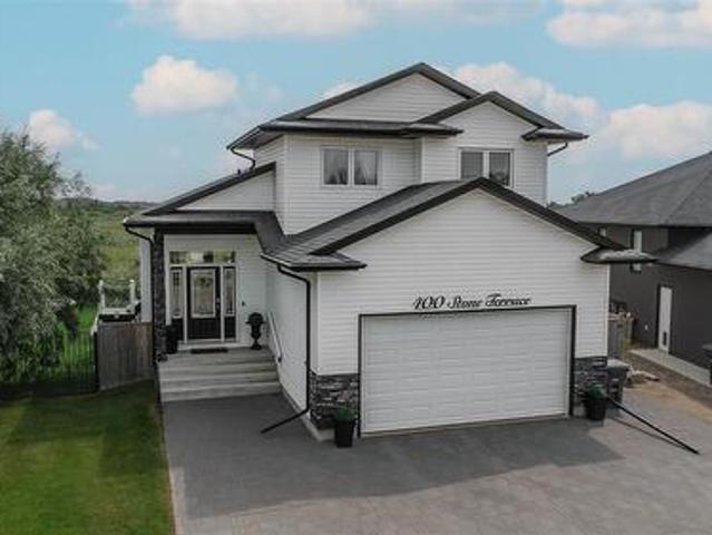House for sale in Martensville