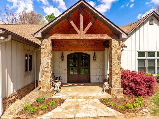 House for sale in Landrum, South Carolina