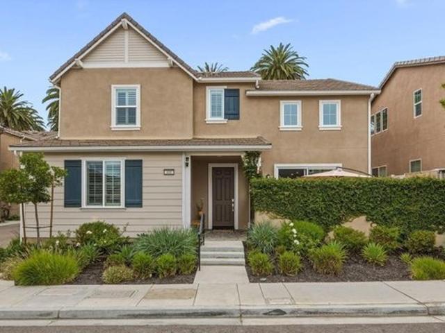 House for sale in Santa Paula, California