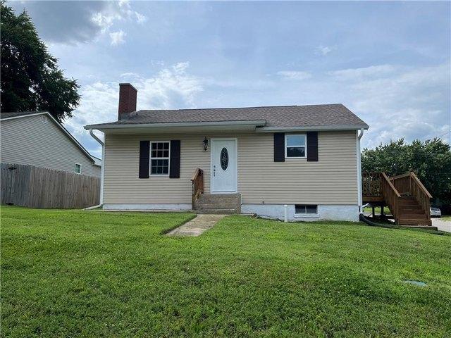House for sale in Higginsville, Missouri