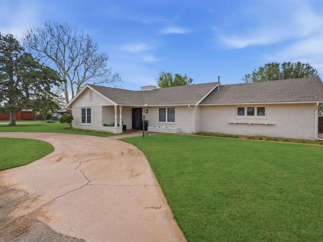 House for sale in Hobart, Oklahoma
