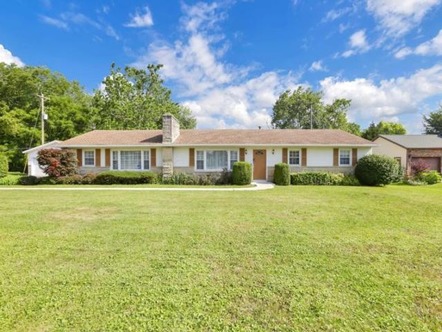House for sale in West Jefferson, Ohio
