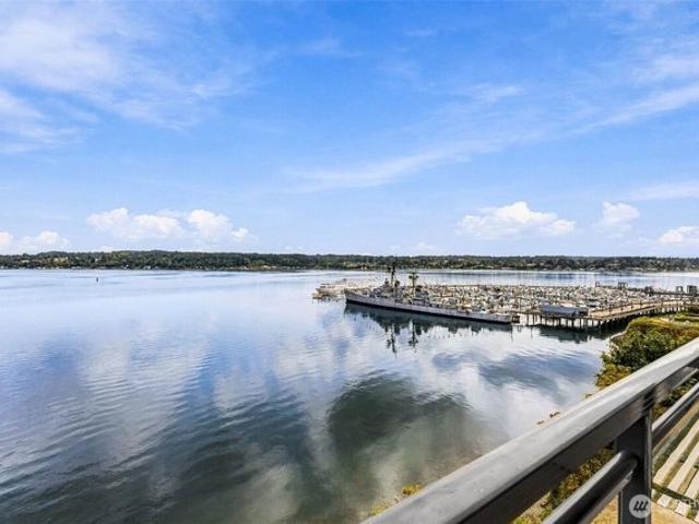 Condo for sale in Bremerton, Kitsap County