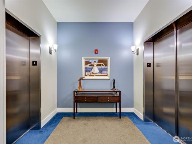 Condo for sale in Bremerton