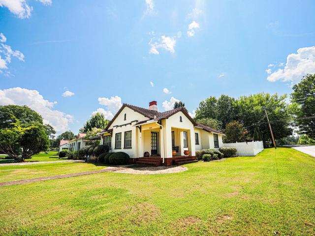 House for sale in Sheffield, Alabama