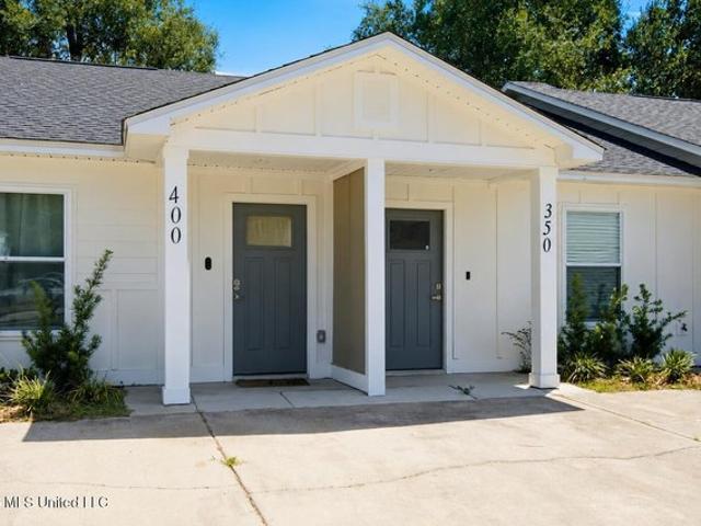 Townhouse for sale in Gulfport, Mississippi
