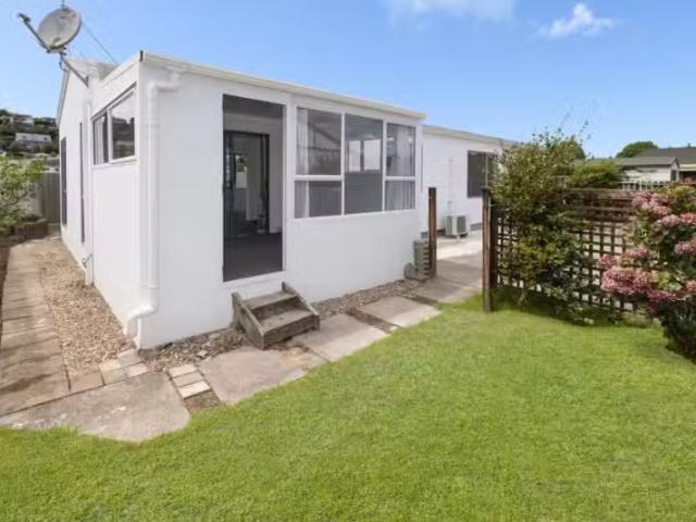 House for sale in Omokoroa, Bay Of Plenty