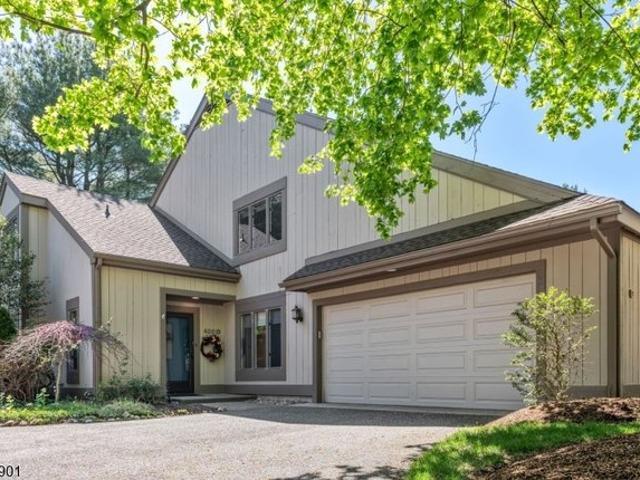 Condo for sale in Wyckoff, New Jersey