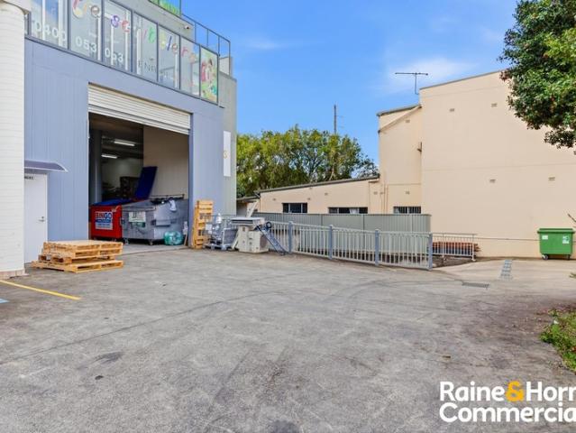 Warehouse for rent in Sydney, New South Wales