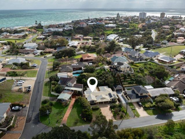 House for sale in Parklands, Western Australia