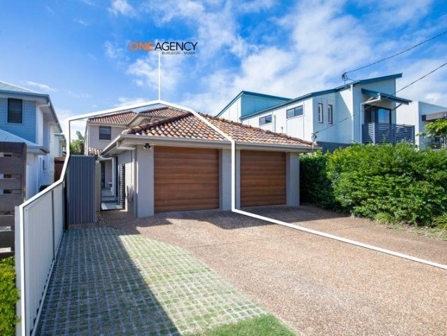 Duplex for sale in Fernbrook, Queensland