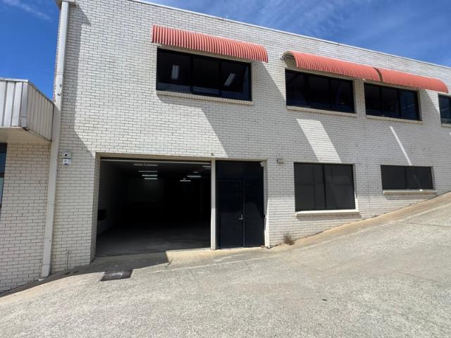 Warehouse for rent in Fyshwick, Canberra