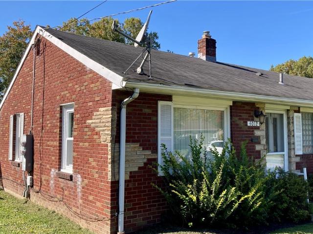 House for sale in Herron Heights, Boardman