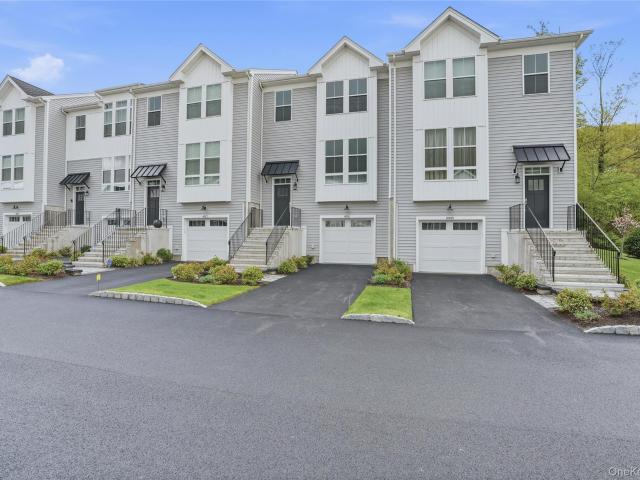 Condo for sale in Fishkill, New York