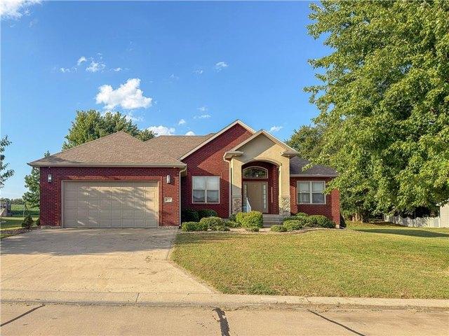 House for sale in Sedalia, Pettis County