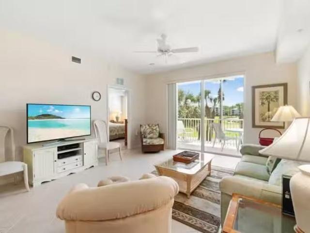 Condo for sale in Naples Condo for sale in Naples