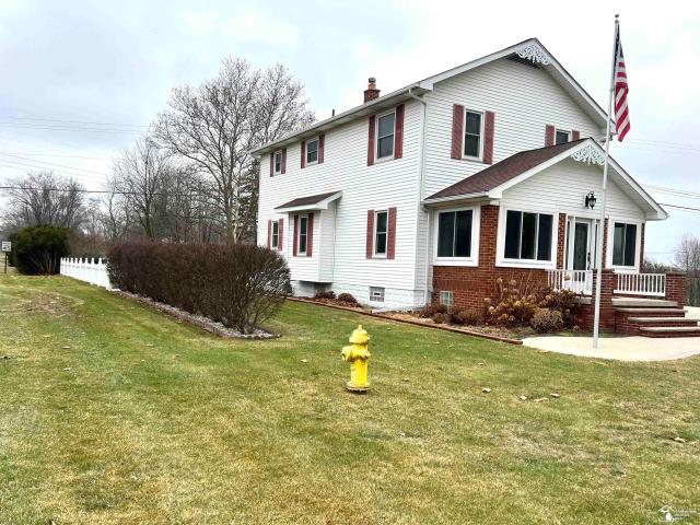 House for sale in Dundee, Michigan