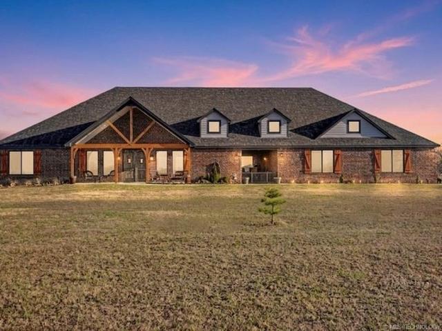 House for sale in Mounds, Oklahoma