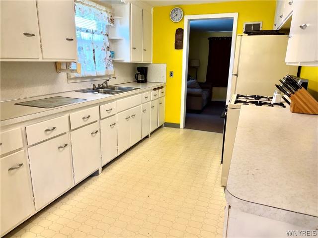 House for sale in Derby, New York