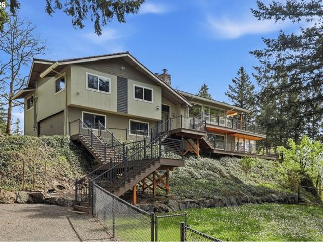House for sale in Camas, Washington