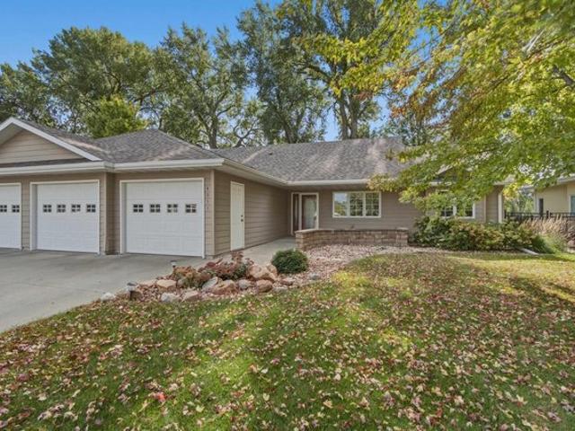 Townhouse for sale in Sioux Falls, Minnehaha County