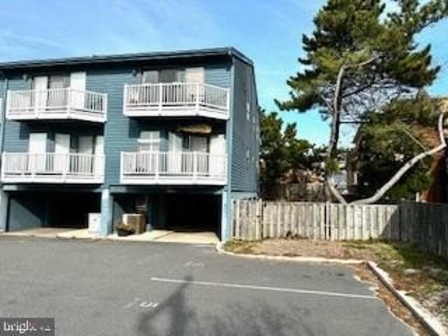 Condo for sale in Delaware
