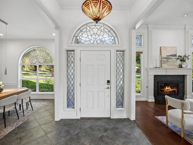House for sale in Midway Meadows, Addison