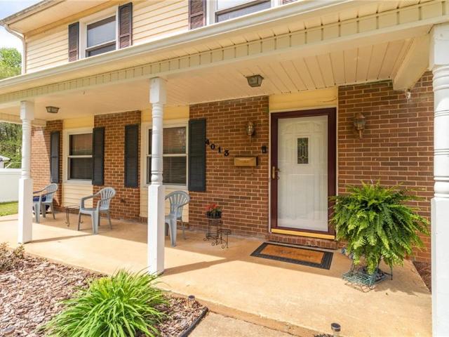 House for sale in Pfafftown, North Carolina