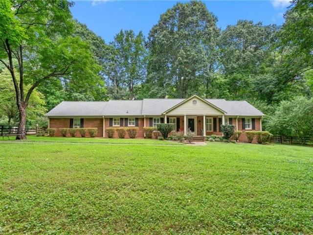 House for sale in Alamance, North Carolina