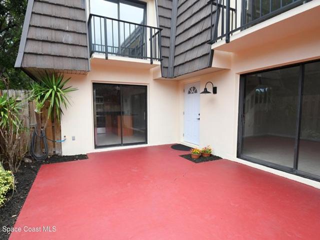Townhouse for sale in Vista Oaks, Palm Bay