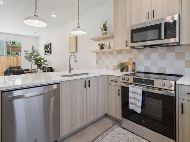 Townhouse for sale in Oregonia