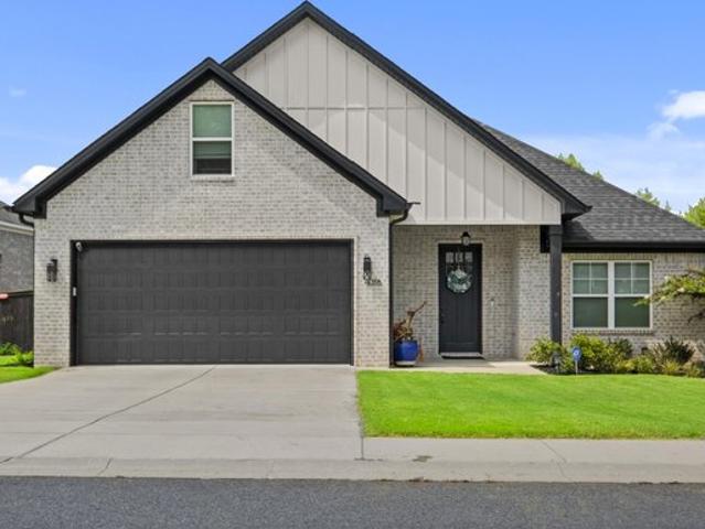 House for sale in Ark